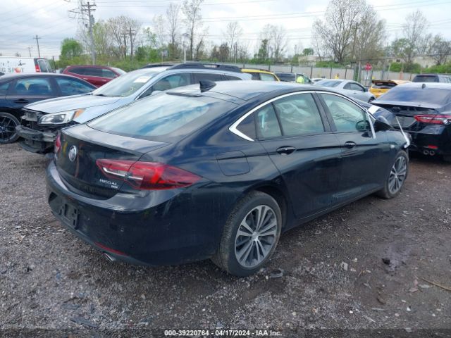 W04GR6SXXJ1092080 Buick Regal Sportback Essence