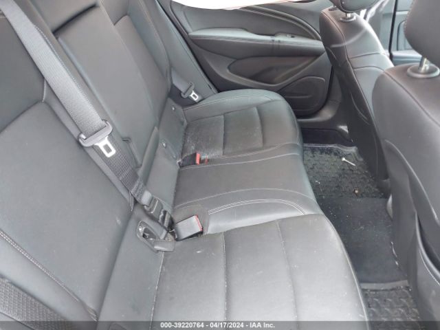 W04GR6SXXJ1092080 Buick Regal Sportback Essence