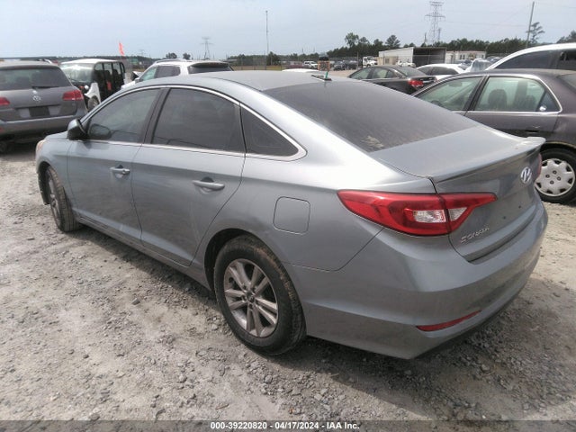 Hyundai SONATA SE 2016 5NPE24AFXGH285152 Image 3