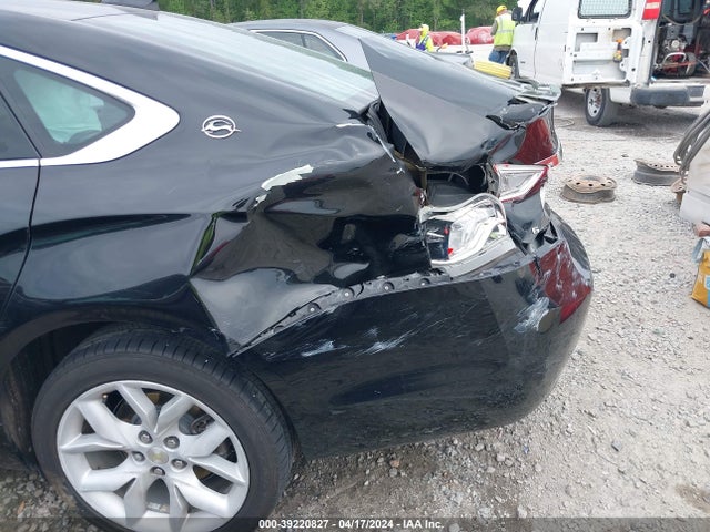 Chevrolet IMPALA 1LT 2017 2G1105S37H9116900 Image 19