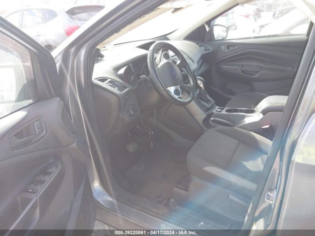 1FMCU0F7XEUB94831 Ford ESCAPE S