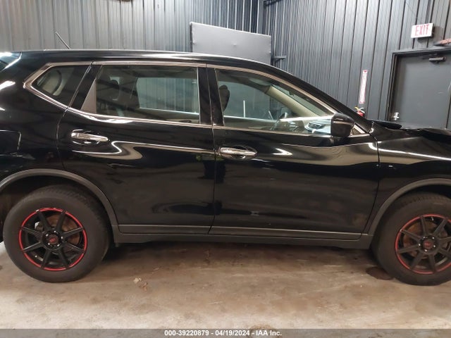 Nissan ROGUE S 2015 KNMAT2MV0FP504111 Image 12