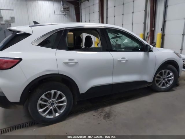 1FMCU9G69LUB23448 Ford ESCAPE SE
