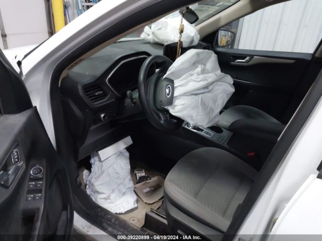 1FMCU9G69LUB23448 Ford ESCAPE SE