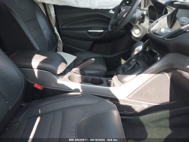 Ford ESCAPE SE 2016 1FMCU0GX8GUB03444 Image 5