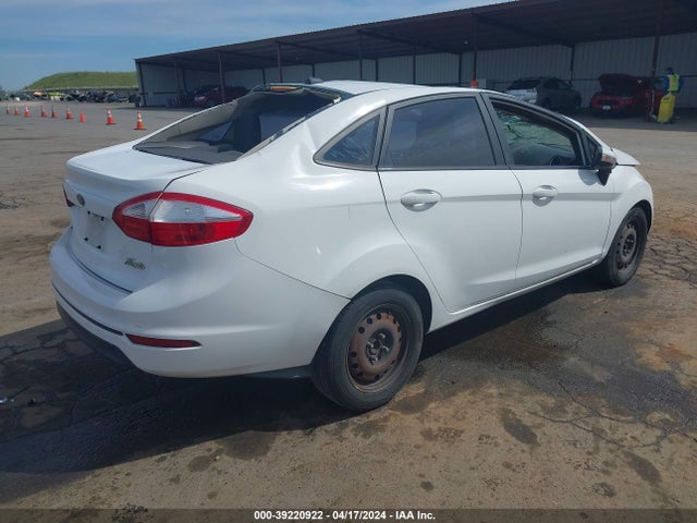 Ford FIESTA SE 2016 3FADP4BJ4GM141502 Image 4