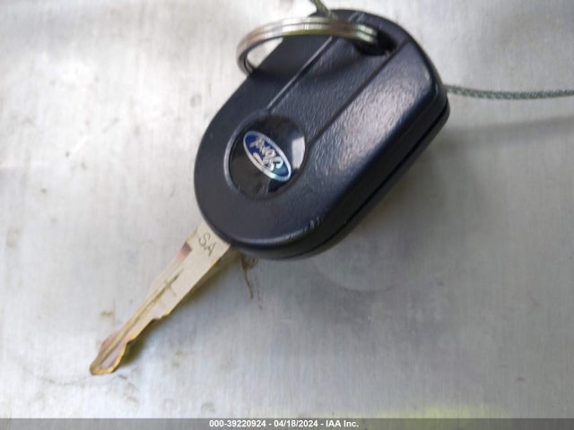 Ford TAURUS SE 2017 1FAHP2D87HG135804 Image 11