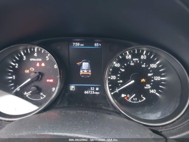 KNMAT2MV2JP542884 Nissan ROGUE SV