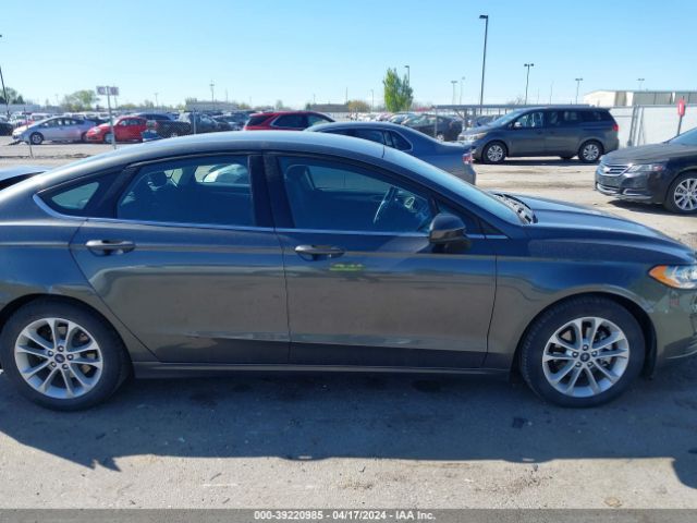 3FA6P0HDXKR232160 Ford FUSION SE