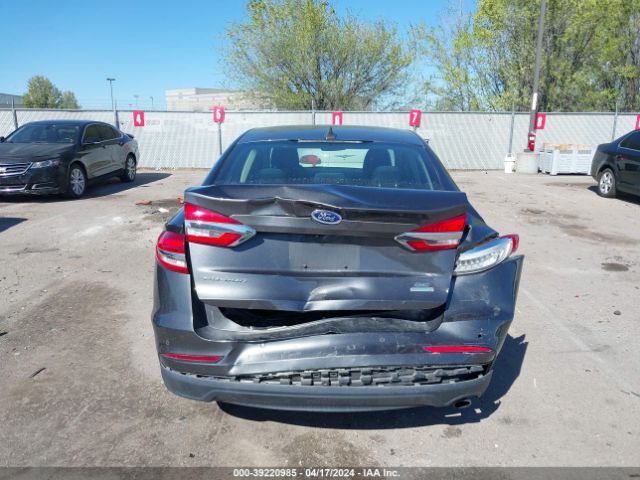 3FA6P0HDXKR232160 Ford FUSION SE