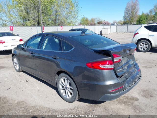 3FA6P0HDXKR232160 Ford FUSION SE