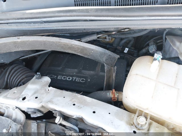 Chevrolet TRAX LS 2018 KL7CJKSBXJB576959 Image 10