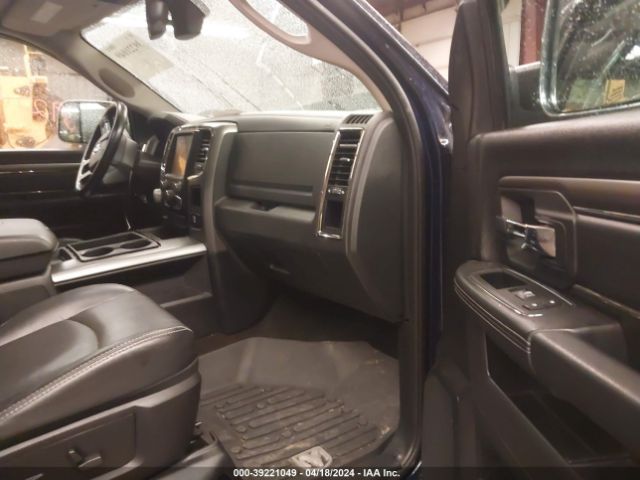 1C6RR7MT3FS741872 RAM 1500 Sport