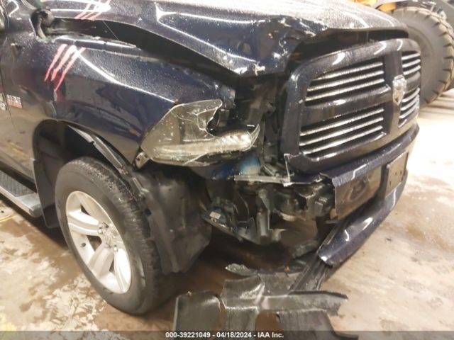 1C6RR7MT3FS741872 RAM 1500 Sport