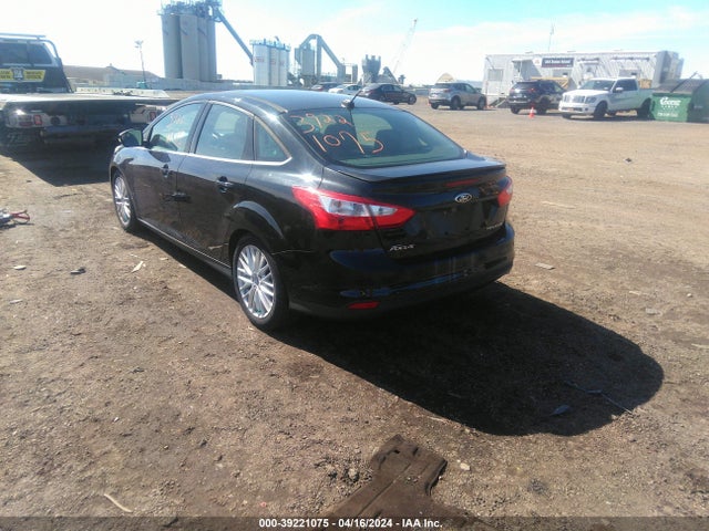 Ford Focus Titanium 2014 1FADP3J26EL240146 Image 3