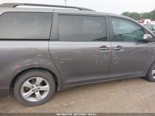 Toyota Sienna Le 8 Passenger 2015 5TDKK3DC7FS588283 Image 19