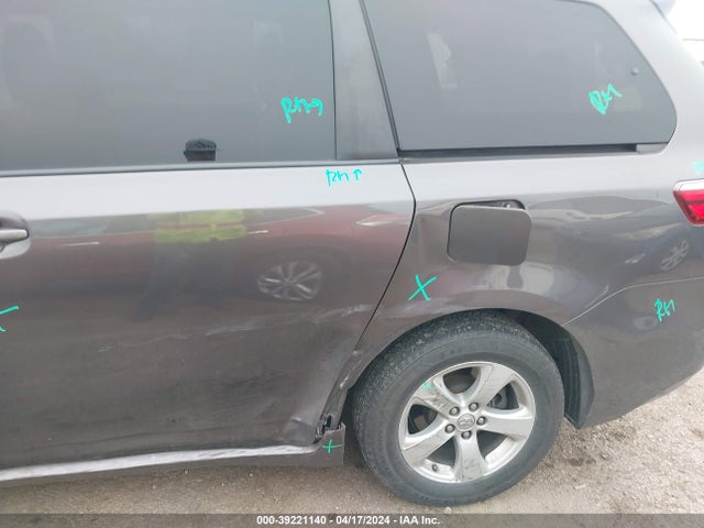 Toyota Sienna Le 8 Passenger 2015 5TDKK3DC7FS588283 Image 6
