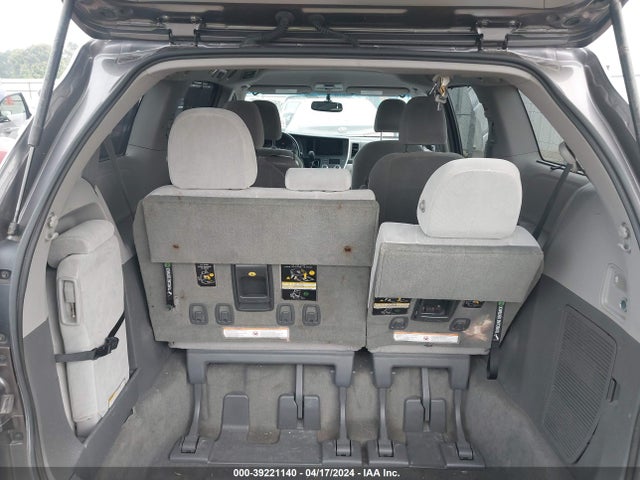 Toyota Sienna Le 8 Passenger 2015 5TDKK3DC7FS588283 Image 8