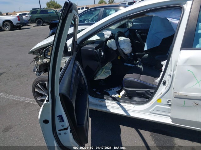 Toyota COROLLA SE 2019 5YFBURHE6KP938756 Image 5