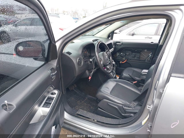 Jeep Compass Latitude 2014 1C4NJDEB9ED810229 Image 5