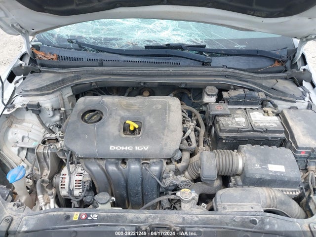 Hyundai ELANTRA SE 2017 5NPD84LF5HH075101 Image 10