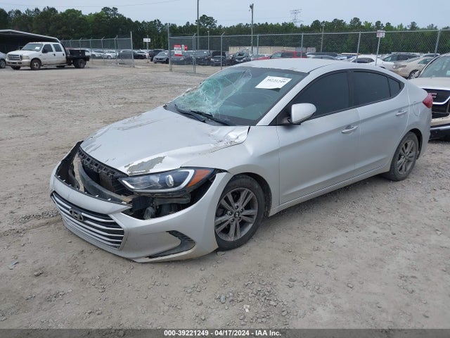 Hyundai ELANTRA SE 2017 5NPD84LF5HH075101 Image 2