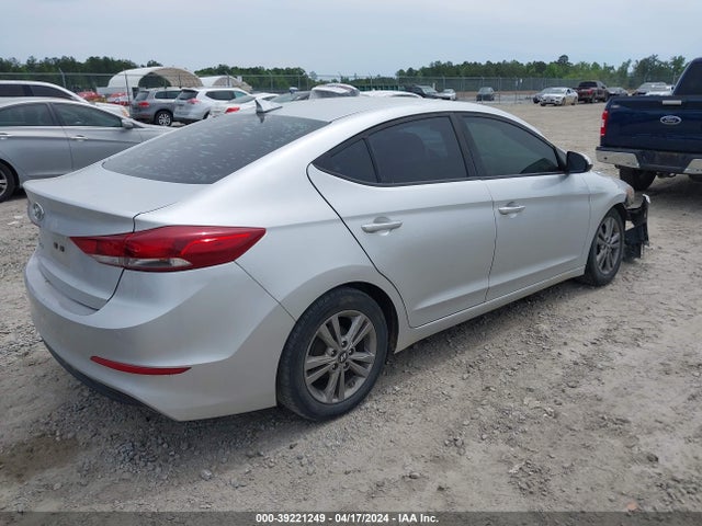 Hyundai ELANTRA SE 2017 5NPD84LF5HH075101 Image 4