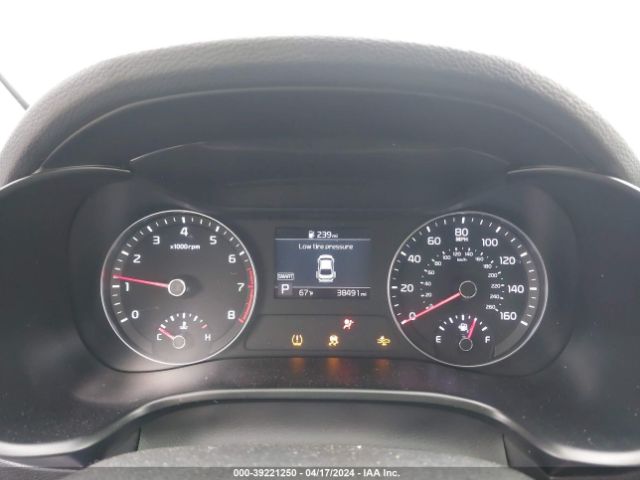 3KPF24AD9KE008928 KIA Forte Lxs