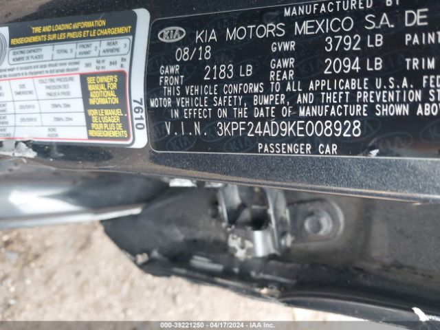 3KPF24AD9KE008928 KIA Forte Lxs