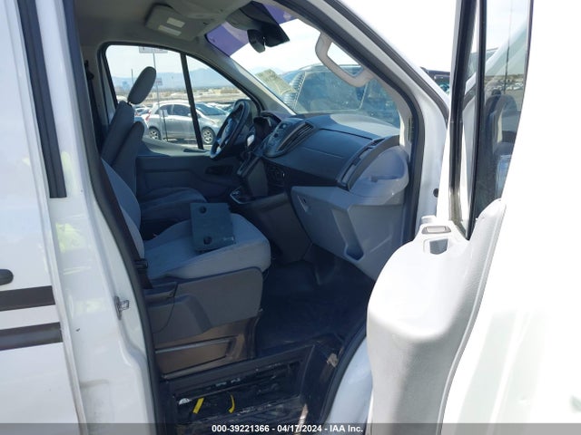 Ford Transit-250 2019 1FTYR1YG3KKA82135 Image 5
