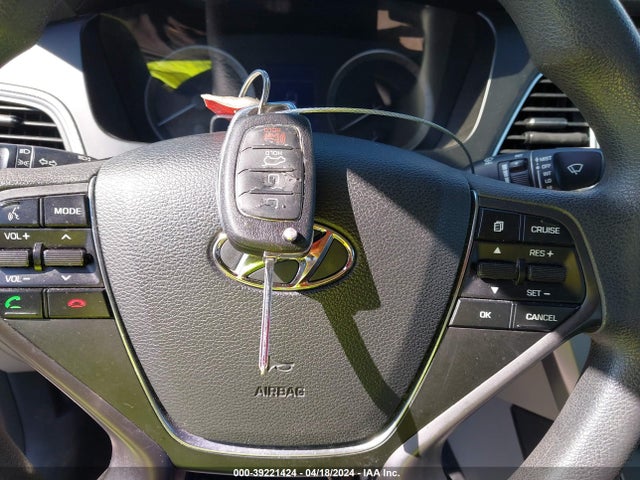 Hyundai SONATA SE 2016 5NPE24AFZGH361226 Image 11