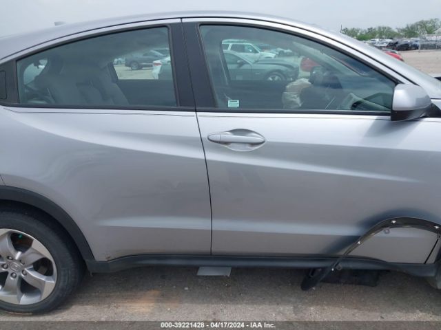 3CZRU5H36KG712710 Honda HR-V LX