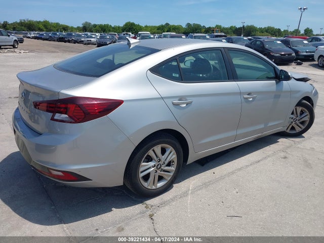 Hyundai ELANTRA SEL 2020 5NPD84LF0LH559735 Image 4