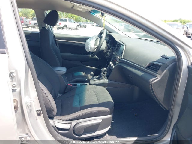 Hyundai ELANTRA SEL 2020 5NPD84LF0LH559735 Image 5
