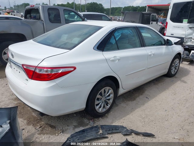Toyota CAMRY LE 2016 4T4BF1FK1GR537244 Image 4