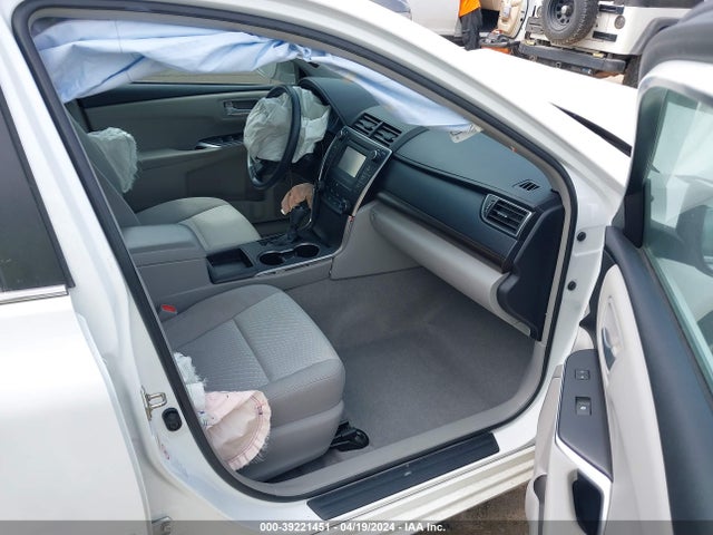 Toyota CAMRY LE 2016 4T4BF1FK1GR537244 Image 5