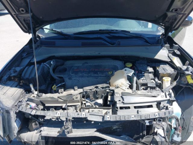 3C4NJCBB6JT374622 Jeep Compass Latitude Fwd