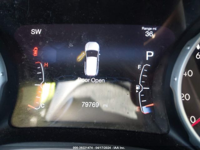 3C4NJCBB6JT374622 Jeep Compass Latitude Fwd