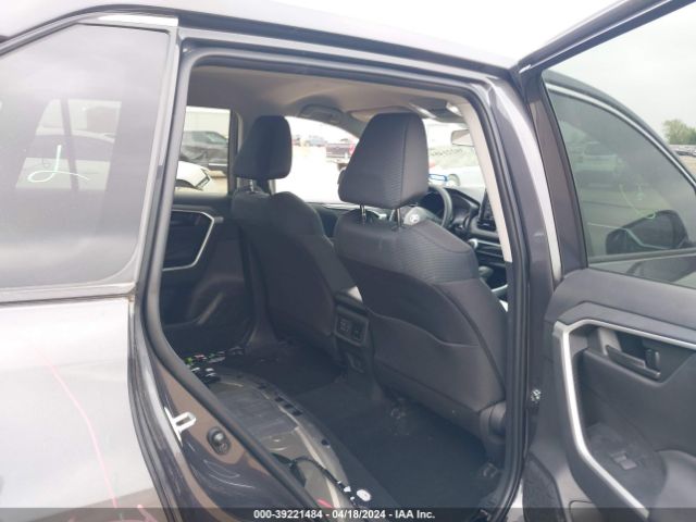 2T3H1RFV4NW212524 Toyota RAV4 LE