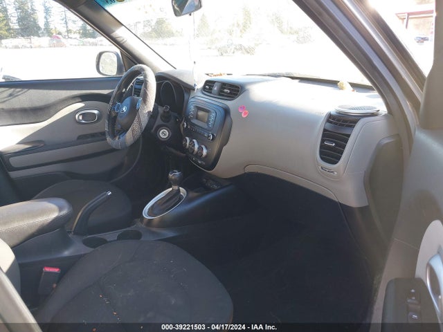 KIA Soul 2014 KNDJN2A28E7092880 Image 5