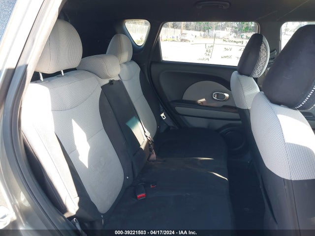 KIA Soul 2014 KNDJN2A28E7092880 Image 8