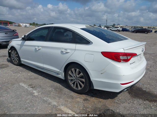 Hyundai Sonata Sport 2015 5NPE34AF0FH212321 Image 3