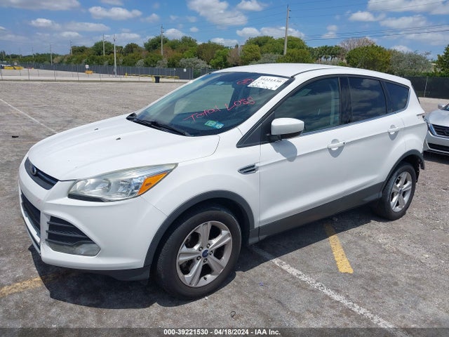 Ford ESCAPE SE 2016 1FMCU9GX9GUB12156 Image 2