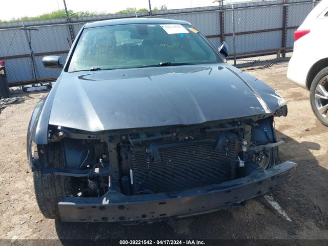 2C3CCABG2KH559489 Chrysler 300 300s
