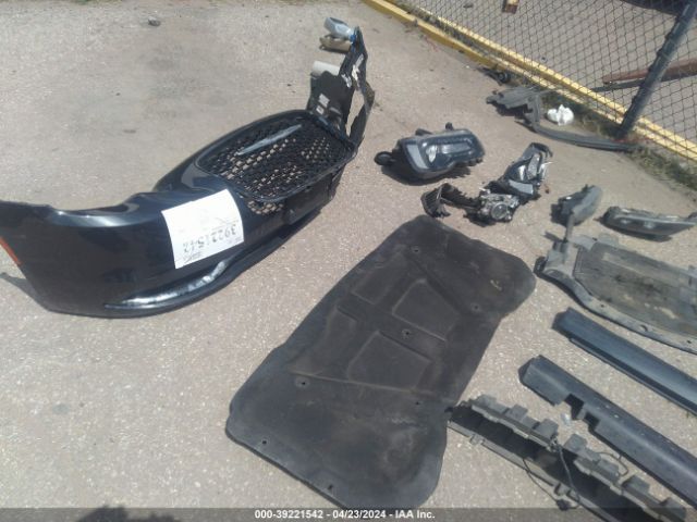 2C3CCABG2KH559489 Chrysler 300 300s