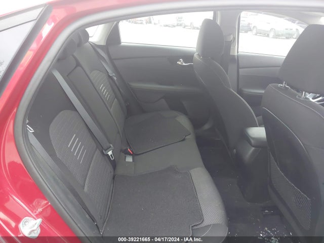 KIA FORTE S 2019 3KPF34AD8KE062749 Image 8