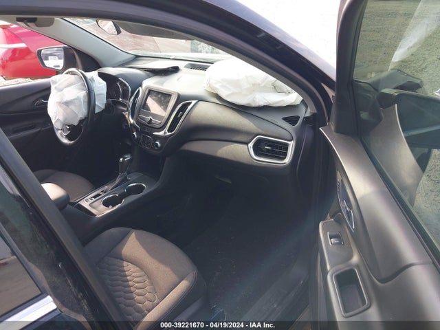 3GNAXKEV1KL104462 Chevrolet EQUINOX LT