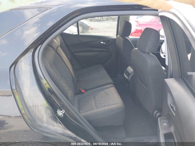 3GNAXKEV1KL104462 Chevrolet EQUINOX LT
