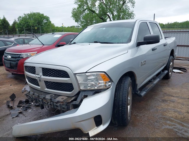 RAM 1500 Express  4x4 5'7 Box 2017 1C6RR7KG5HS641958 Image 2