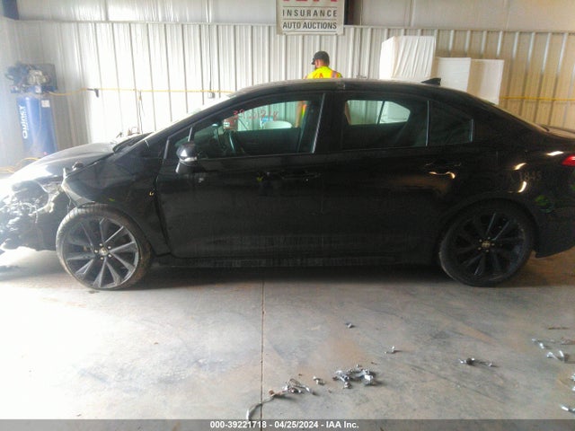 Toyota Corolla Se Nightshade Edition 2021 5YFS4MCE6MP085207 Image 15
